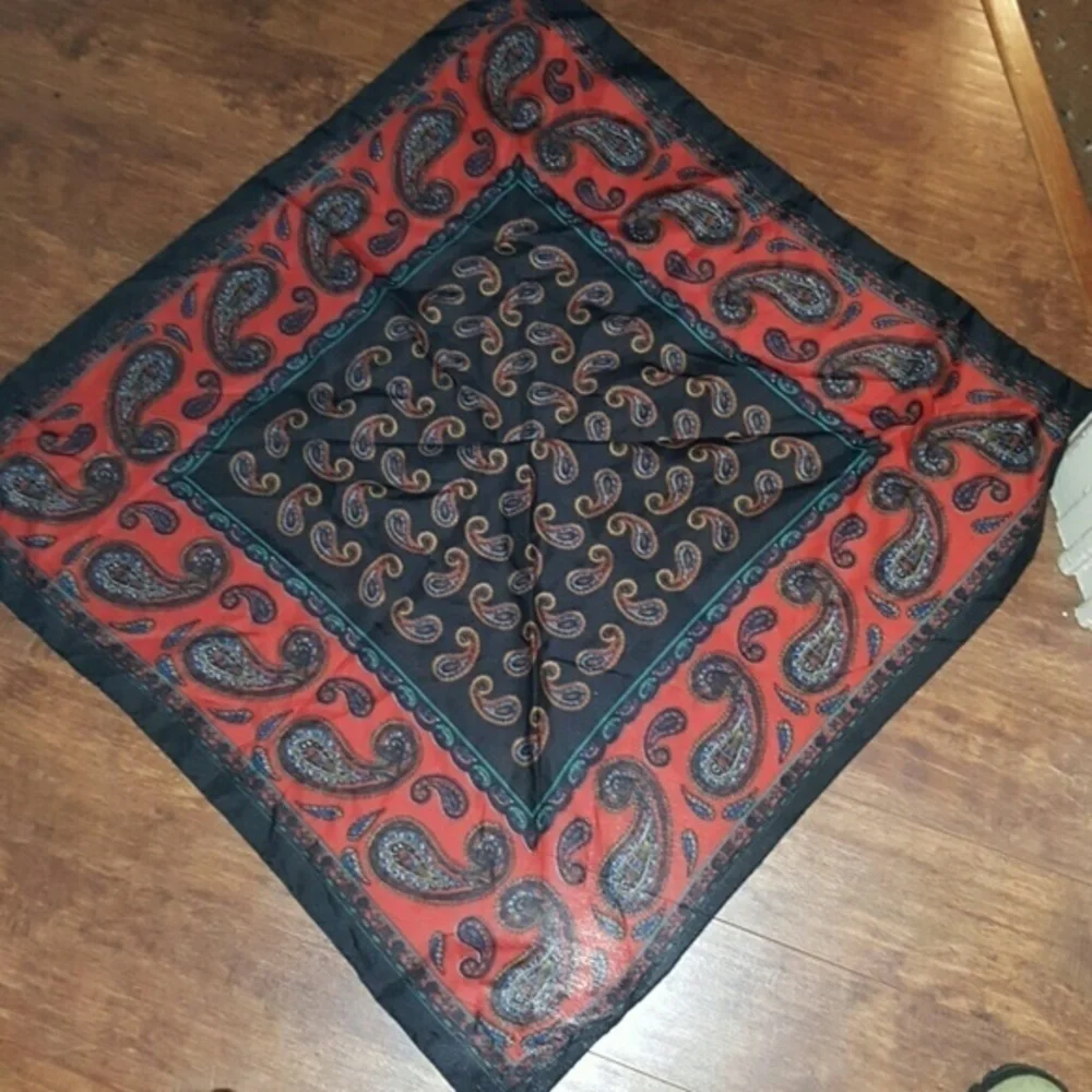 Vintage‎  silky Italian paisley scarf